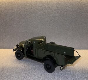 1946 DODGE POWER WAGON Pickup Truck Army Green 18