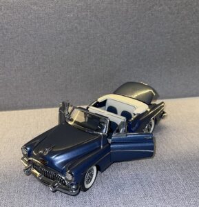 1953 BUICK SKYLARK Convertible Blue.6 heic