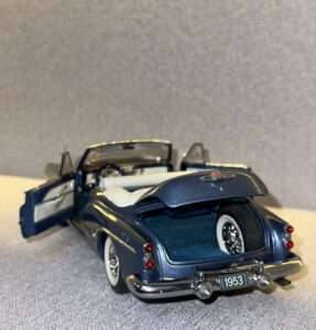 1953 BUICK SKYLARK Convertible Blue.9 heic