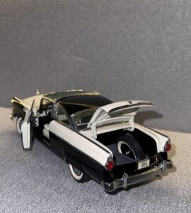 1955 FORD FAIRLANE CROWN VICTORIA (Used) 7