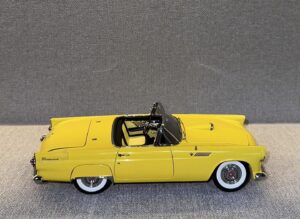 1955 FORD THUNDERBIRD Yellow Convertible.4 heic