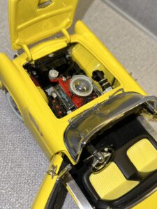 1955 FORD THUNDERBIRD Yellow Convertible.7 HEIC