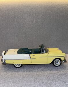 1957 CHEVROLET BEL AIR Convertible Yellow.6 heic