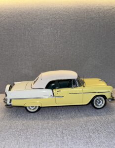 1957 CHEVROLET BEL AIR Convertible Yellow.7 heic
