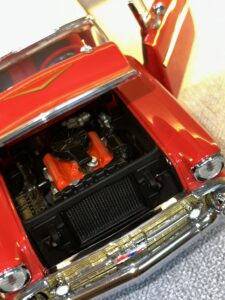 1957 CHEVROLET BEL AIR Coupe Red (used).11 heic