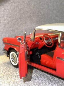1957 CHEVROLET BEL AIR Coupe Red (used).9 HEIC