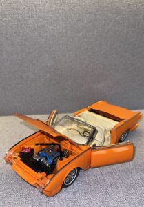 1962 FORD THUNDERBIRD CUSTOM Orange.1 heic