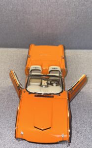 1962 FORD THUNDERBIRD CUSTOM Orange.5 heic