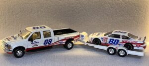 NASCAR FORD TAURUS FORD F350 CREW CAB.1515heic