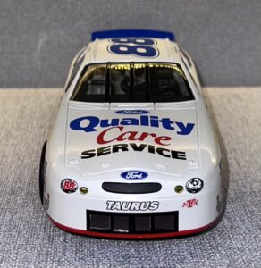 NASCAR FORD TAURUS FORD F350 CREW CAB.9 heic