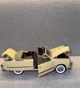 1949 Ford Custom Vintage Cream Yellow.10 heic