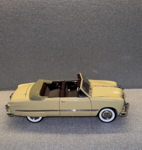 1949 Ford Custom Vintage Cream Yellow.2 heic