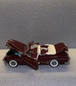 1953 Buick Skylark Convertible Burgundy Metallic Brown.13 heic