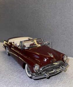 1953 Buick Skylark Convertible Burgundy Metallic Brown.3 heic
