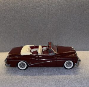 1953 Buick Skylark Convertible Burgundy Metallic Brown.5 heic