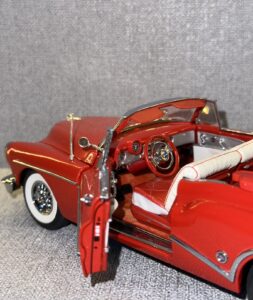 1953 Buick Skylark Limited Edition Red.7 HEIC
