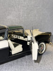 1955 Ford Fairlane Crown Victoria Black:White.8 HEIC
