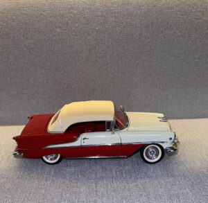 1955 Oldsmobile Super 88 Rally Red:White.13 heic