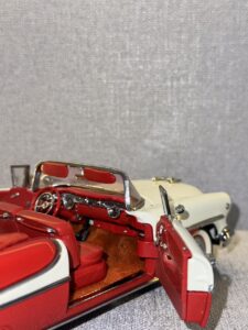 1955 Oldsmobile Super 88 Rally Red:White.8 HEIC