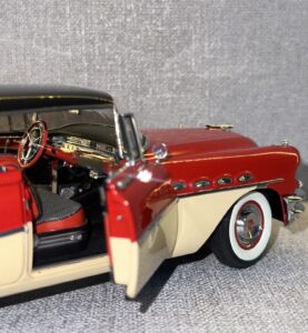 1956 Buick Roadmaster 4-door Riviera - Red.9 HEIC