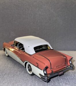 1956 Buick Roadmaster Convertible Salmon White.13 heic