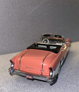 1956 Buick Roadmaster Convertible Salmon White.4 heic