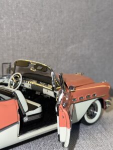 1956 Buick Roadmaster Convertible Salmon White.7 HEIC