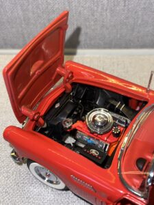 1956 Ford Thunderbird Red.9 HEIC