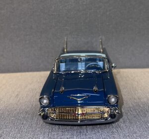 1957 CHEVROLET BEL AIR Convertible Blue.5heic