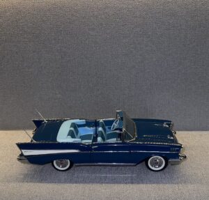 1957 Chevroelt Bel Air Used Convertible Blue (display).3 heic
