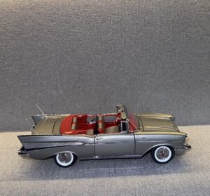 1957 Chevrolet Bel Air Fuelie Classic Silver Grey Metallic.4 heic