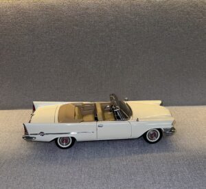 1957 Chrysler 300C Convertible Vintage Cream White (used).2 heic