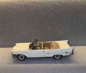 1957 Chrysler 300C Convertible Vintage Cream White (used).3 heic