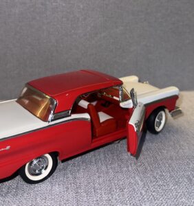 1957 Ford Fairlane 500 Red & White Two-Tone .16 heic