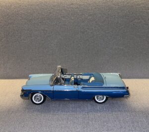 1957 Mercury Montclair Convertible Vintage Sky Blue.2 heic
