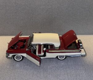 1957 Mercury Turnpike Cruiser Red with Ivory Top.11 heic