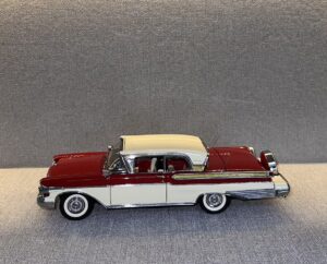 1957 Mercury Turnpike Cruiser Red with Ivory Top.4 heic