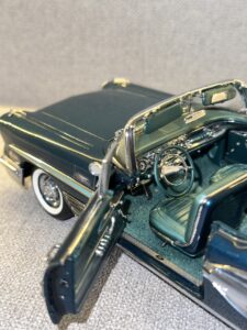 1958 Pontiac Bonneville Deep Teal Metallic. 7 HEIC