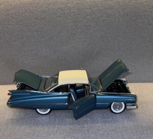 1959 Cadillac Coupe DeVille Vegas Turquoise.11 heic