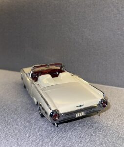 1962 Ford Thunderbird Corinthian White.4 heic