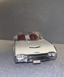 1962 Ford Thunderbird Corinthian White.5 heic