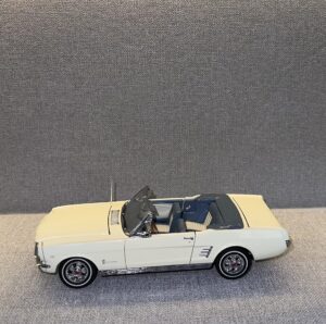 1966 FORD MUSTANG Convertible White.2 heic