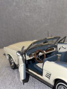 1966 FORD MUSTANG Convertible White.7 HEIC