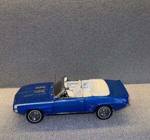 1969 Chevrolet Camaro SS Convertible Blue.2 heic