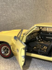 1969 Dodge Charger R:T Yellow.6 HEIC