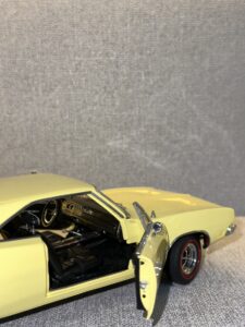 1969 Dodge Charger R:T Yellow.8 HEIC