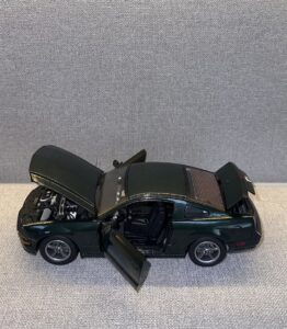 2008 Ford Mustang Steve McQueen Bullitt limited edition Dark Green.11 heic