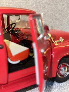 Ford F100 PICKUP 1956 Red.8 HEIC