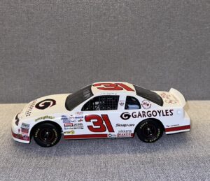 NASCAR CHEVROLET MONTE CARLO CHEVROLET CREW CAB.13 heic