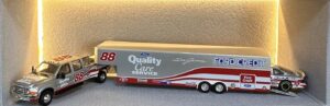 NASCAR FORD TAURUS FORD F350 CREW CAB TRAILER.17 heic